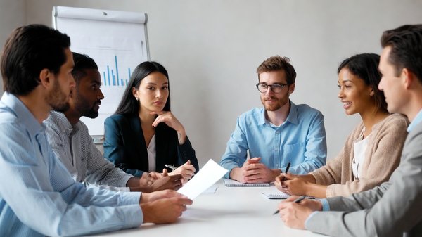 Chargée de formation emploi : quelles missions et compétences clés en 2026